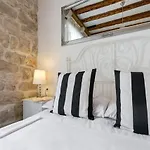 Premium Apartment